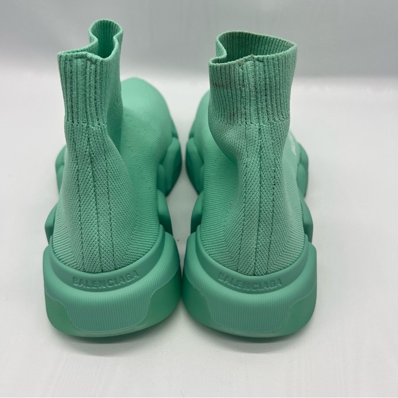 Balenciaga
Speed 2.0 LT Sneakers - Picture 3 of 6